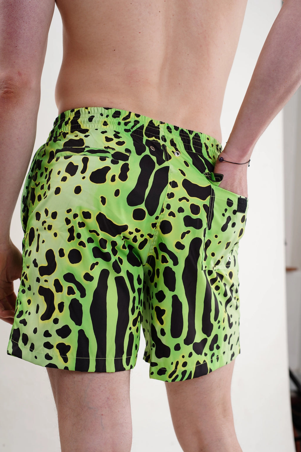 SHORTS RANA VERDE